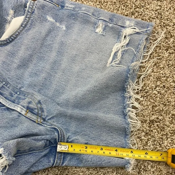 AGOLDE Parker Long Distressed Button Fly Blue Shorts Women’s size 28 - Picture 6 of 15